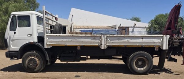 Mercedes Benz 1413 Truck