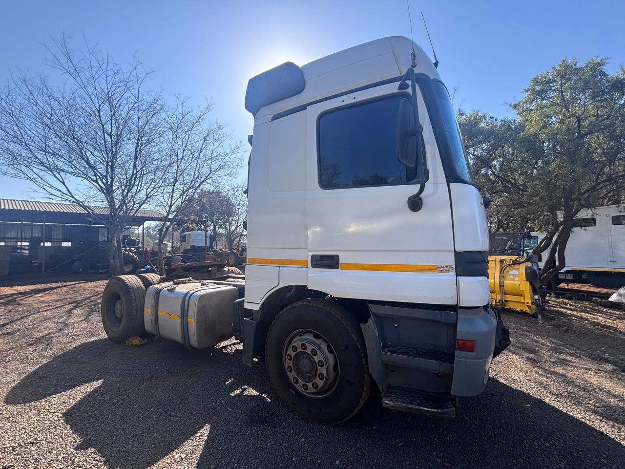 Merc Actros 1835 Single Diff Horse