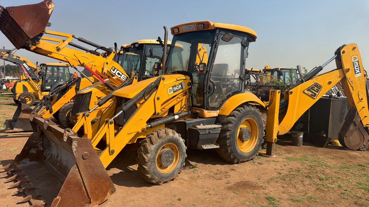 JCB 3CX