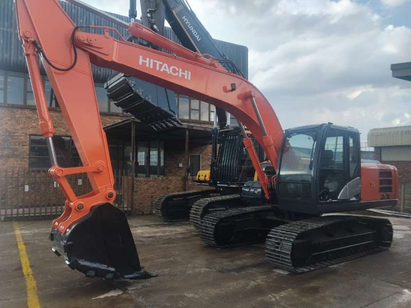2016 Hitachi ZX200-5G