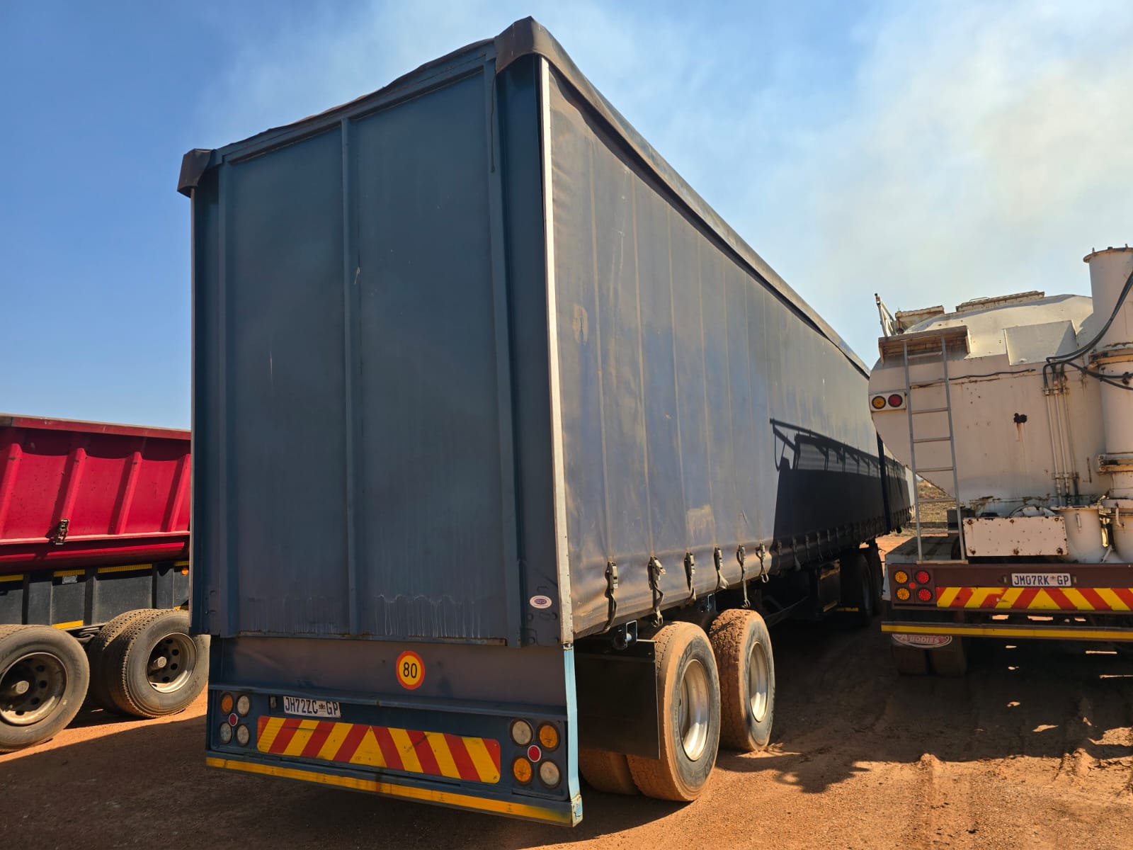 2004 SA Truck Bodies Tautliner Link Trailer