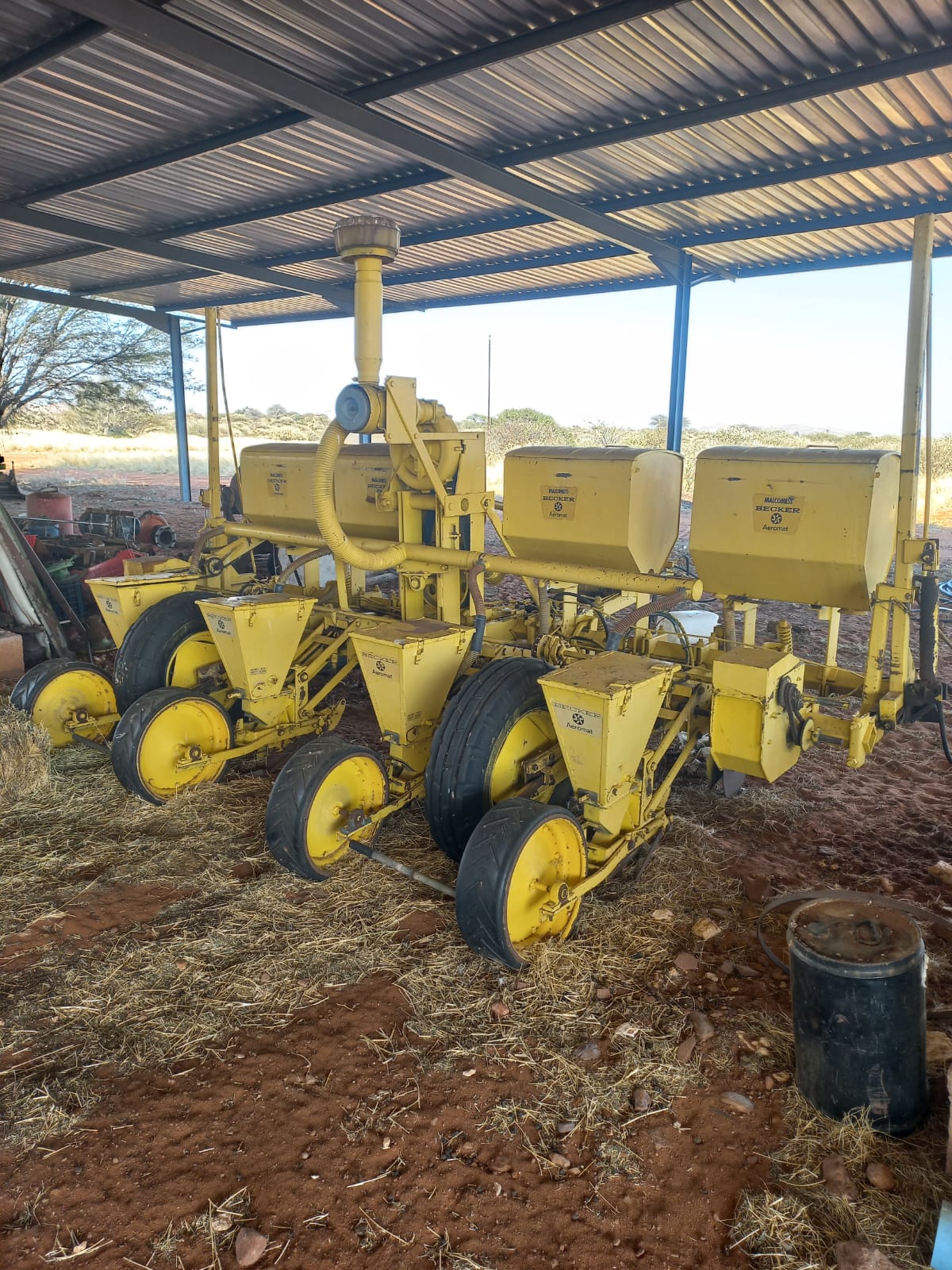 4 ry planter