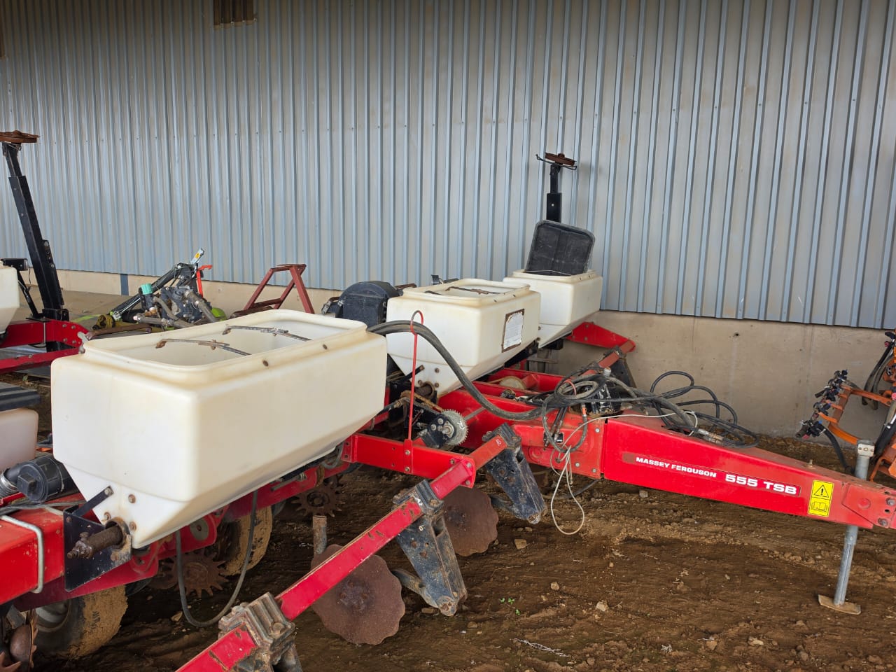 Massey Furgeson 555