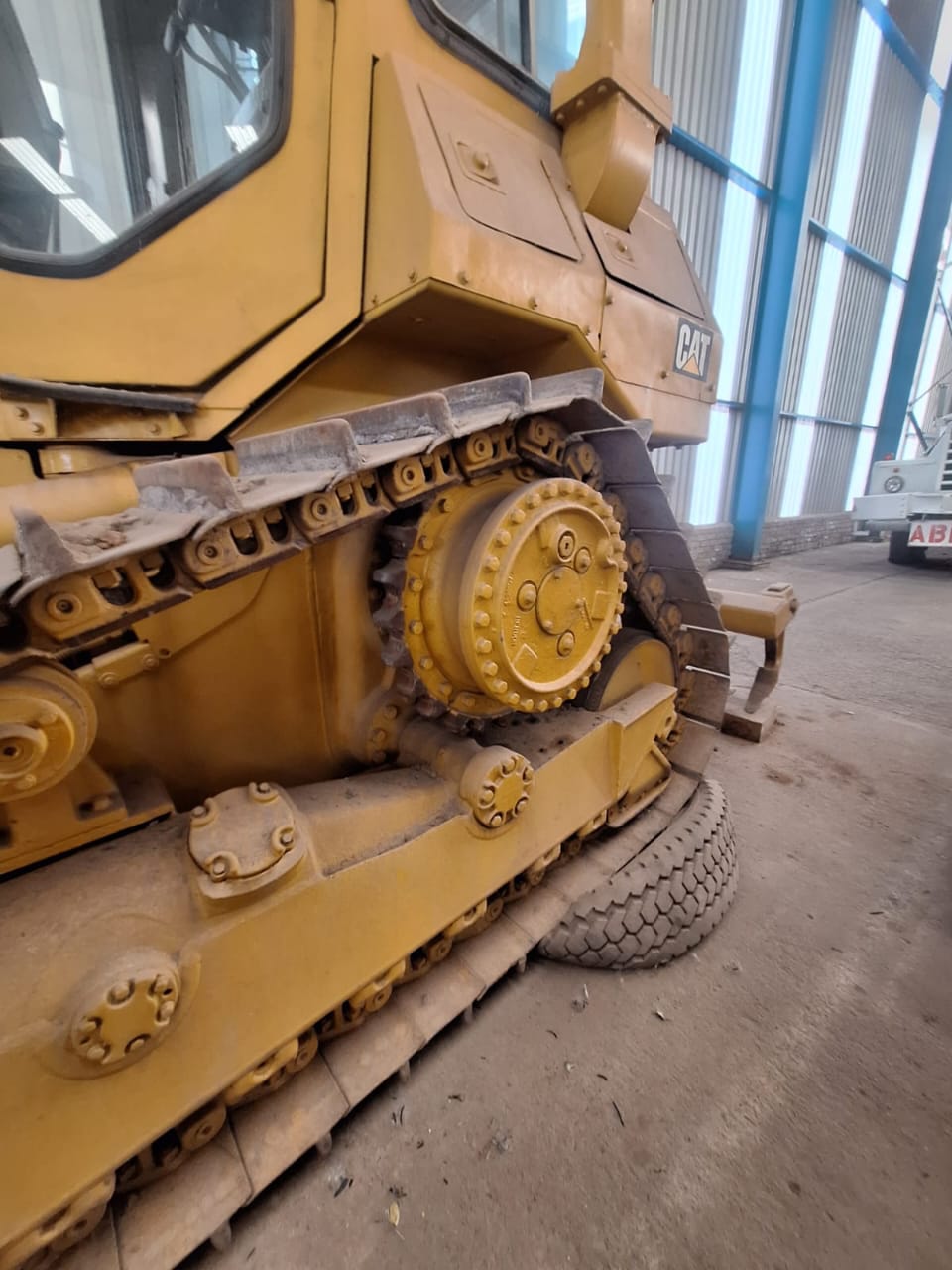 CAT D4H