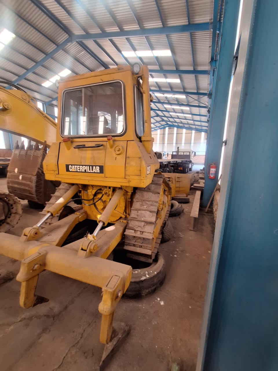 CAT D4H