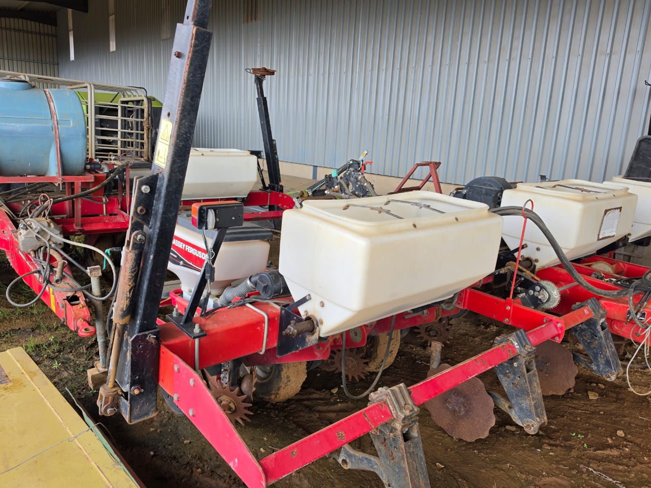 Massey Furgeson 555