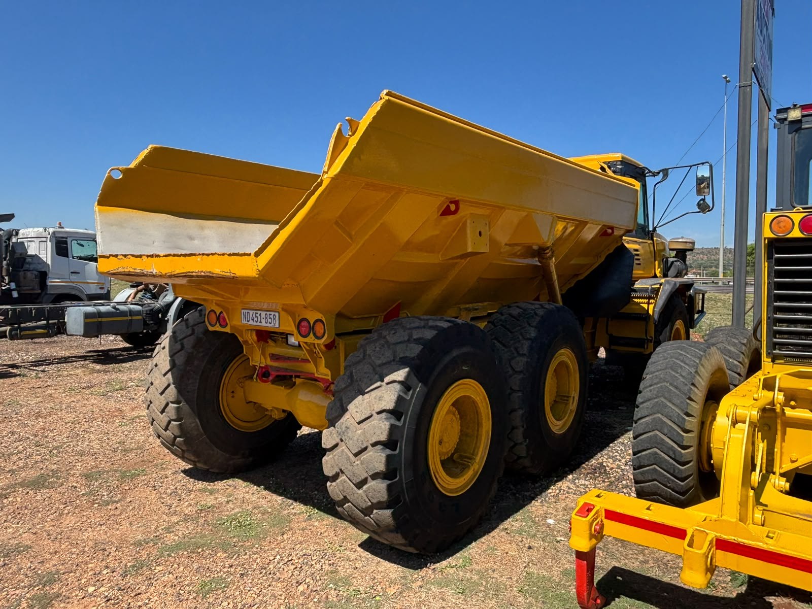 2003 Bell B25D