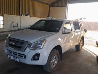 2018-isuzu-2-5-d-teq-ho-le-a22e211dda