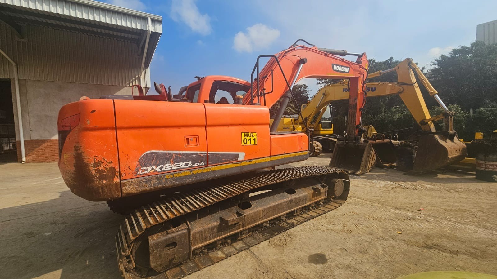 2020 Doosan 220 Dx LCA-2