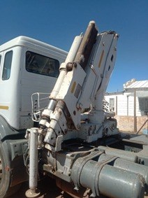 5.6 Ton High Up Crane