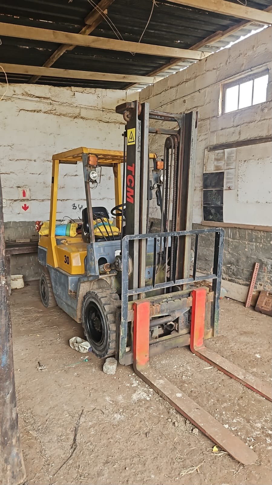 Isuzu forklift