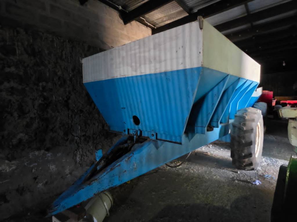 Magitec 5 ton strooier